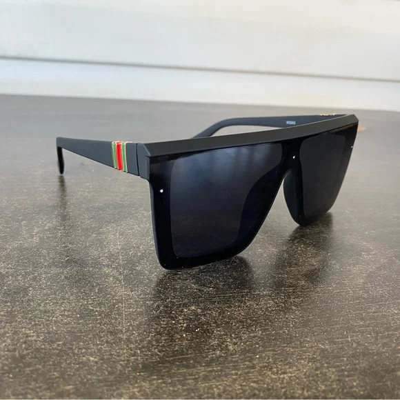 MEDUSA SQUARE VENCI SUNGLASS - Picture 2 of 9